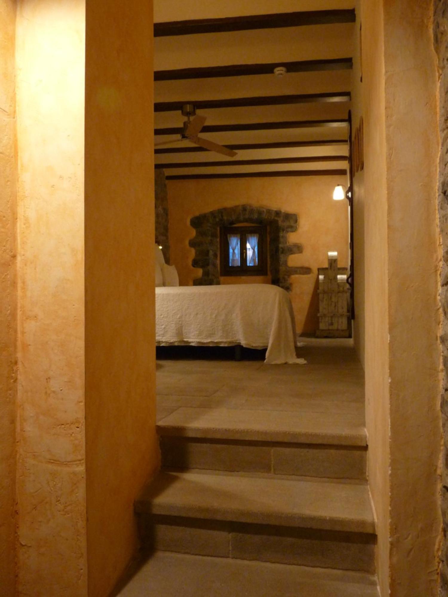 Hotel Posada Al Vent - Adults Only Coscojuela de Sobrarbe Buitenkant foto